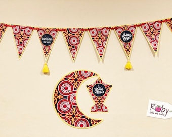 Ramadanbanderoll med gula tofsar, 12 vimpel, halvmåne och lykta, egyptiskt tältmönster.
