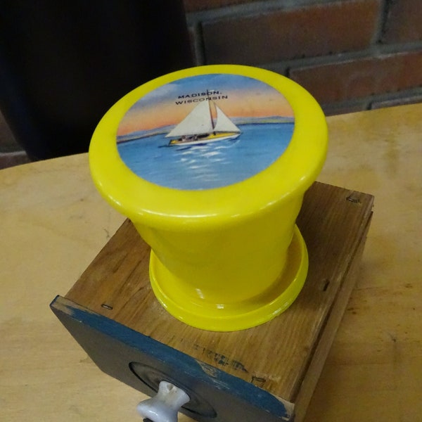 Vintage Collapsible Yellow Plastic Cup with Sailboat from Wisconsin, Plastic Collapsible Drinking Cup With Lid, Retro Camping or Boating Cup