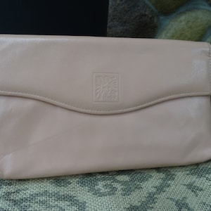 Cartera vintage de piel rosa de Anne Klein by St. Thomas con funda para tarjetas de crédito y llavero, cartera/cartera vintage de piel rosa de Anne Klein