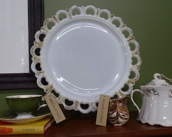 Vintage Milk Glass Cake Platter, 1960s Anchor Hocking Milk Glass Platter Made in the USA, Vintage Decorative Scalloped Edge Platter