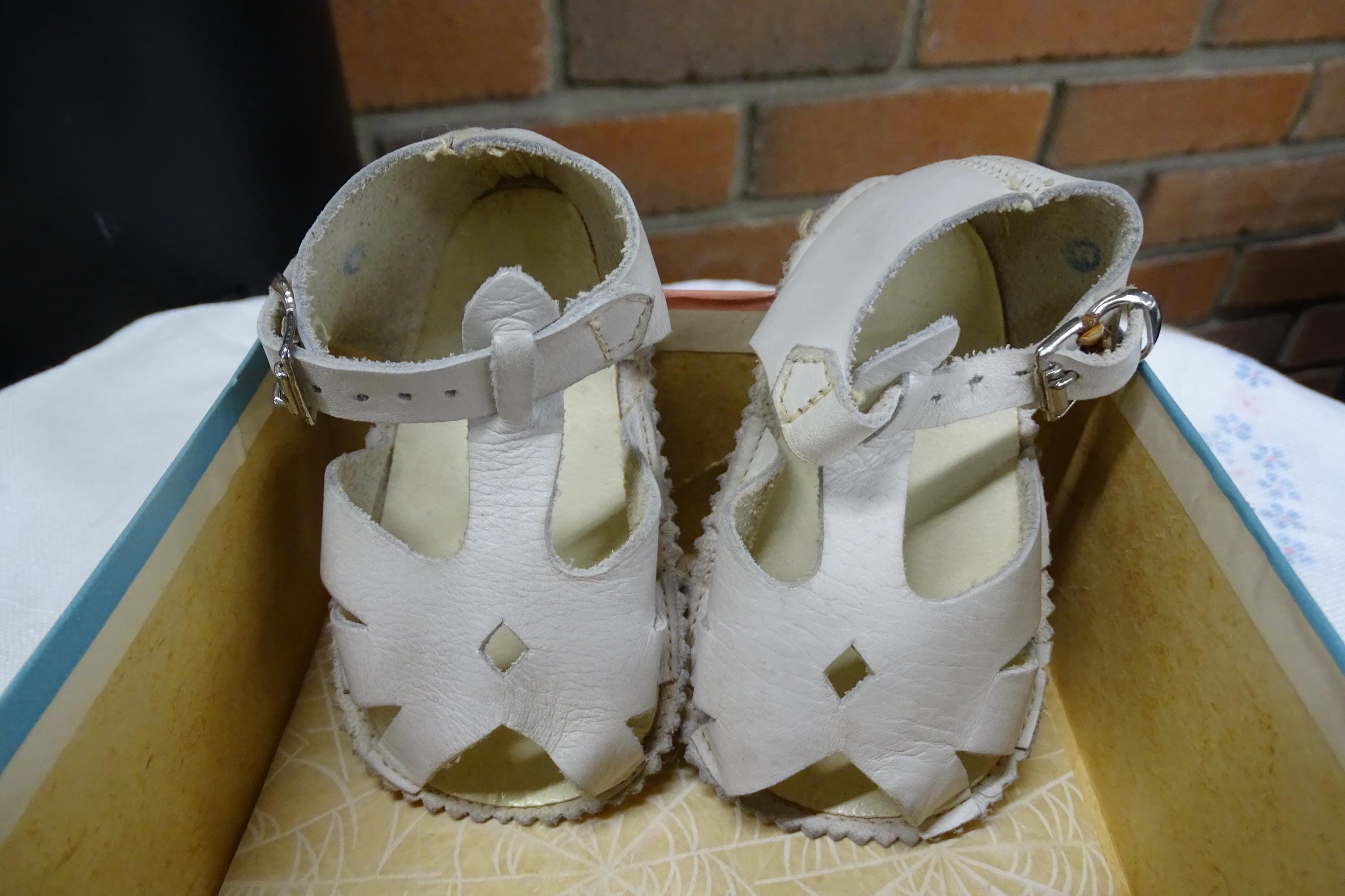 Vintage Baby Shoe Box Set: Leather Sandals & Knit Booties - Etsy