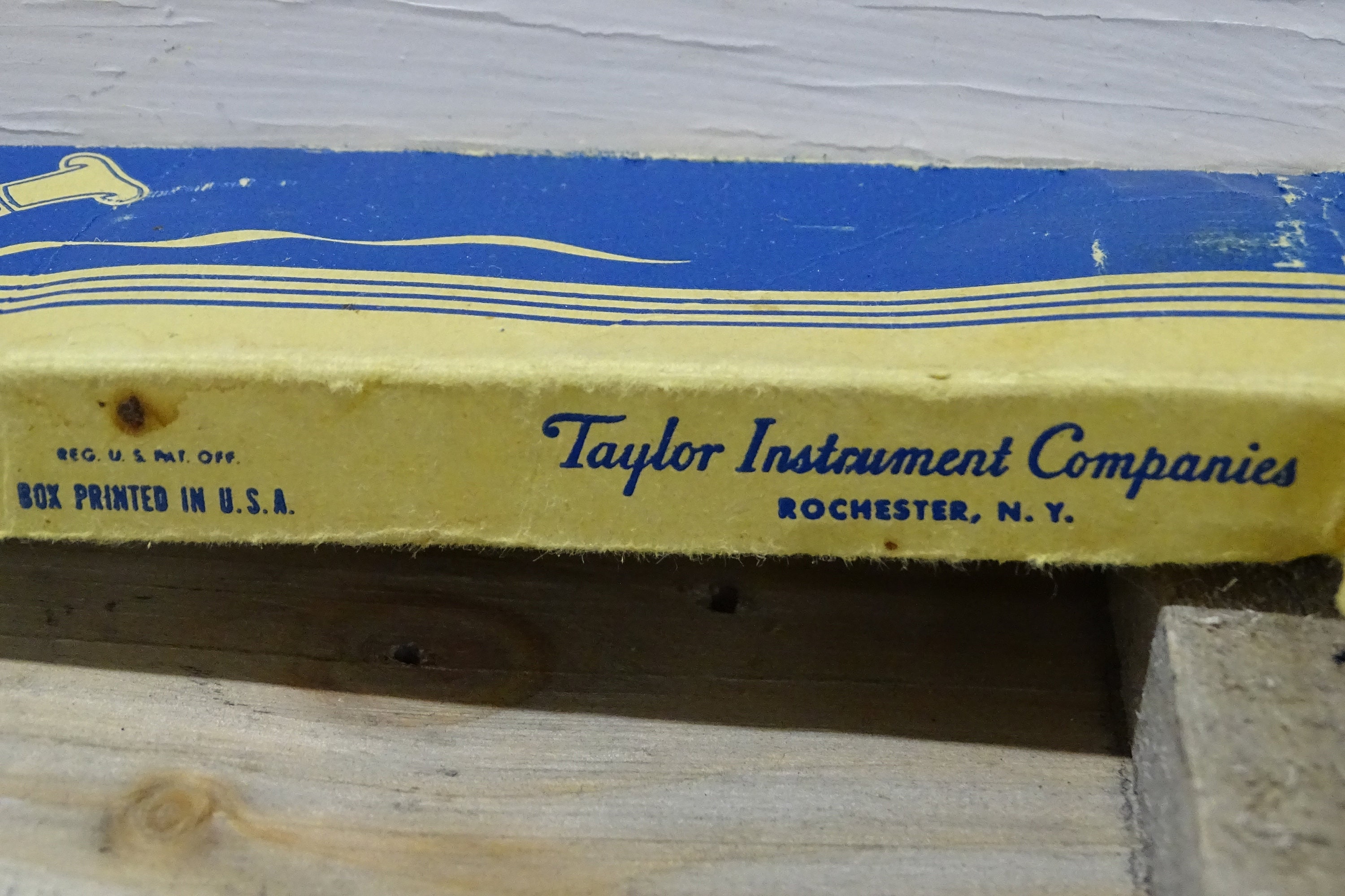 Vintage 50"s TAYLOR DEEP FRYING-GUIDE Teal Wood Handle Thermometer  Original Box