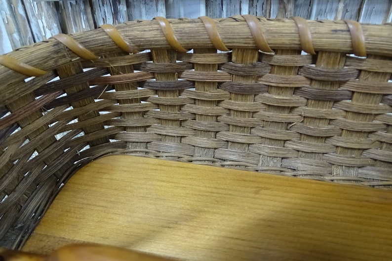 Vintage Handmade Woven Napkin Holder With Wood Center Press, Natural