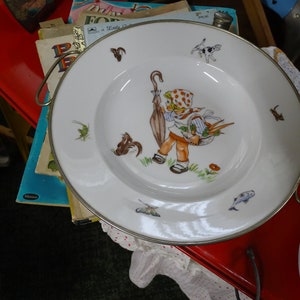 Vintage Child&#39;s Feeding Dish: Metal Back, Painted Girl & Animals