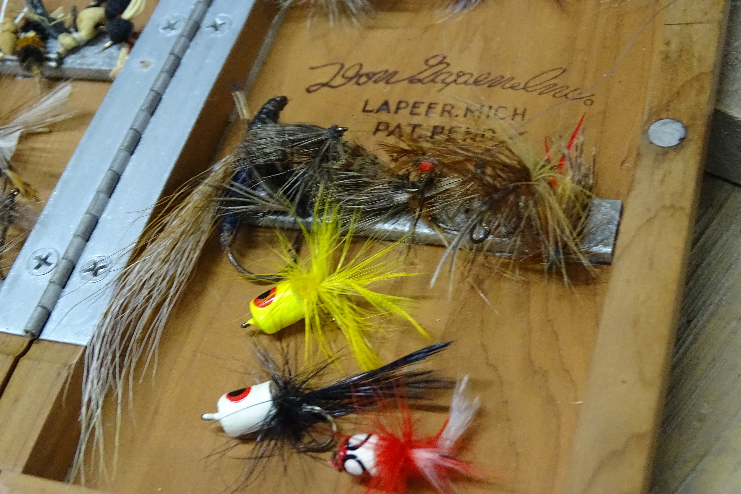 Large Fly Box Youngy Foam Fly Fishing Hook Box Clear Plastic