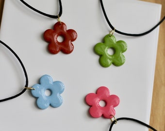 Colorful flower Choker Necklaces / Trendy Summer Jewelry / Funky Cute Y2K Charm Jewelry