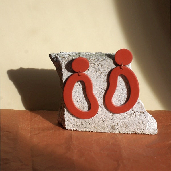 Große Statement Ohrringe Organische Form / Abstrakte Ohrringe / Polymer Clay / Terrakotta Rot Braun
