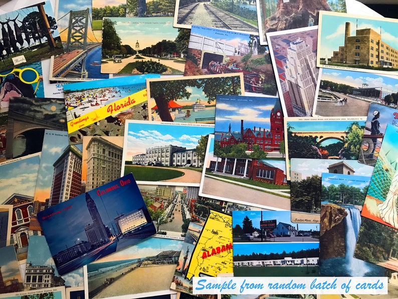 K&ouml;nnte beinhalten: Eine Sammlung von Vintage-Postkarten mit verschiedenen Orten und Szenen. Die Postkarten sind in verschiedenen Farben und Stilen gehalten, und einige haben Text. Der Text beinhaltet "Florida", "Greetings", "Cincinnati, Ohio" und "Alabama".