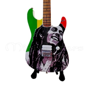 Bob Marley, Reggae, Handmade figurine, Musician, Guitarist