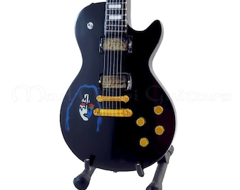 KISS コレクタブル ポール スタンレー クラックド ミラー アイス