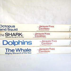 ジャック・クストー著『海洋世界』全4冊セット　ヴィンテージ装丁　ハードカバー　1970年代