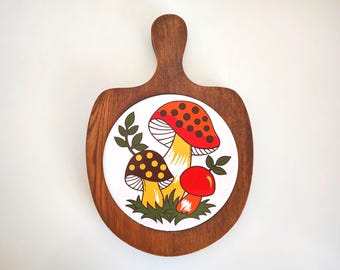 Vintage 1970s Sears Merry Mushroom Trivet | Ceramic Tile Hot Plate w/ Wood Base | Retro Cottagecore Kitchen Decor | Mushroom Wall Hanging