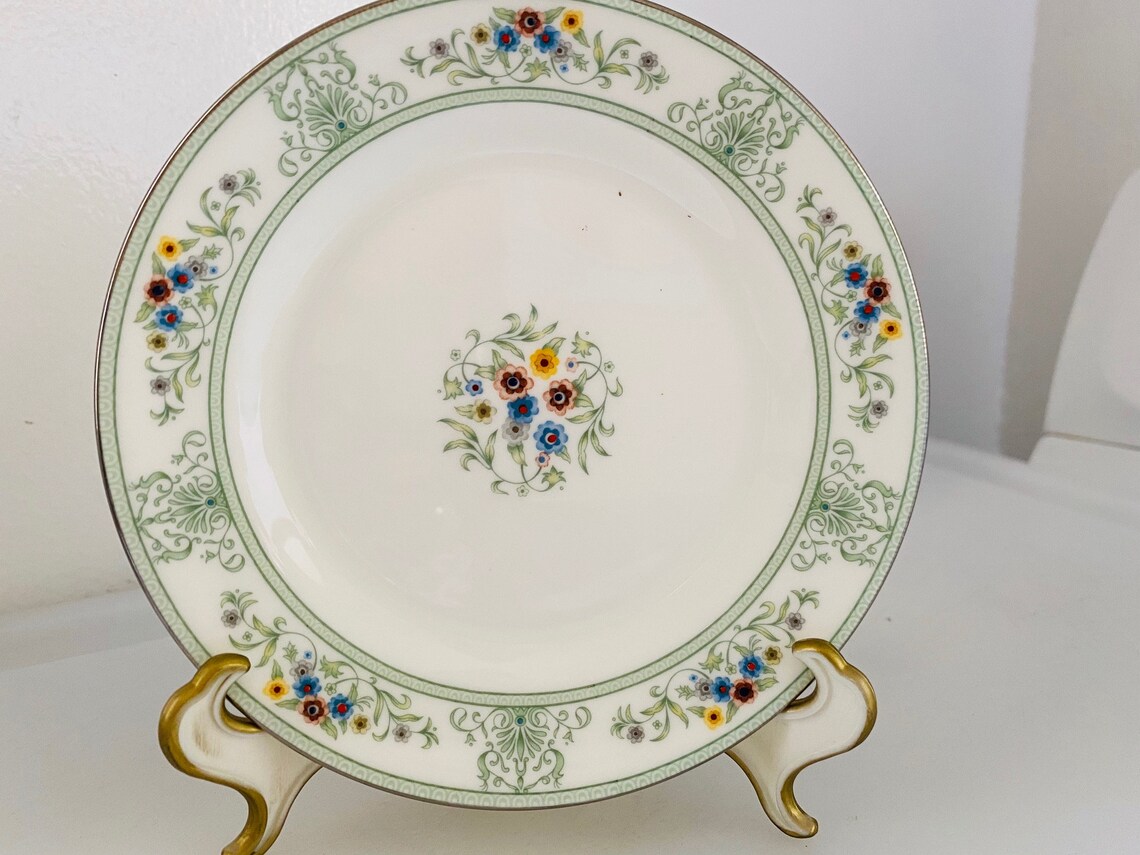 Vintage Wedgwood Bone China Pattern Agincourt R 4471 Etsy