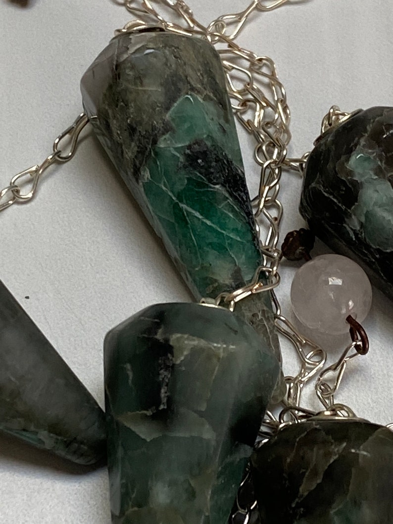 Genuine Emerald Pointed Pendulum with Rose Quartz Metaphysical Dowsing image 9
