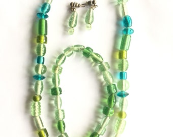 Glass bead necklace set, jewelry, green jewelry sets, green glass, glass jewelry, glass jewelry sets, boho glass jewelry