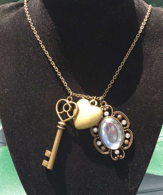 Bronze Key to My Heart Pendant Necklace - Vintage Style Charm