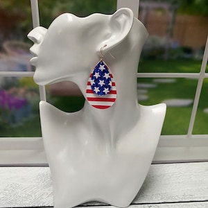 Patriotic American Flag Faux Leather Teardrop Dangle Earrings | 4th of July