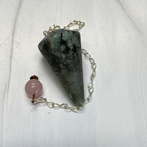Genuine Emerald Pointed Pendulum with Rose Quartz Metaphysical Dowsing image 5