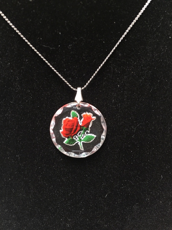 Vintage Reverse Etched Rose Pendant Necklace - Vin