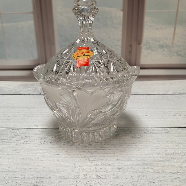 Anna Hutte Bleikristall Rendezvous 24% Lead Crystal  Candy Dish W/lid NIB