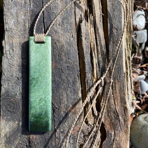 NEW ZEALAND GREEN STONEニュージーランド産グリーンストーン ポウナム：ニュージーランドのグリーンストーン | 100% ピュア