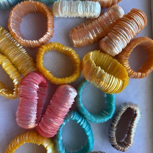 Genuine Shell ( Mother Of Pearl) Dyed Color Shell Elastic Double Band Bracelet 7.5-8 Inches
