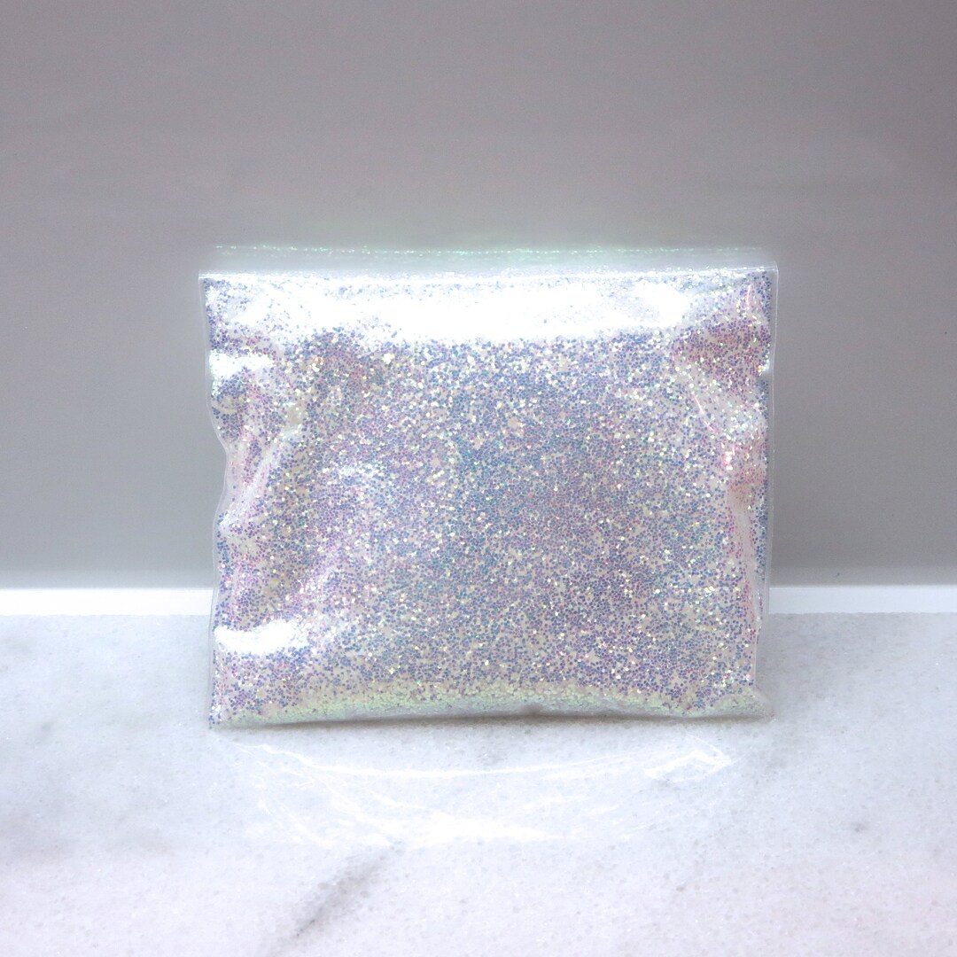 extra-fine-iridescent-deluxe-soft-blue-glitter-deluxe-soft-purple-0