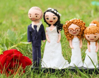 Cake topper with family portrait