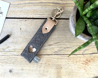 Keychain made of wool felt with cowhide heart