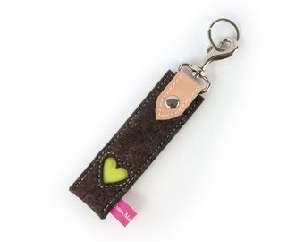 Keychain made of leather and felt with heart