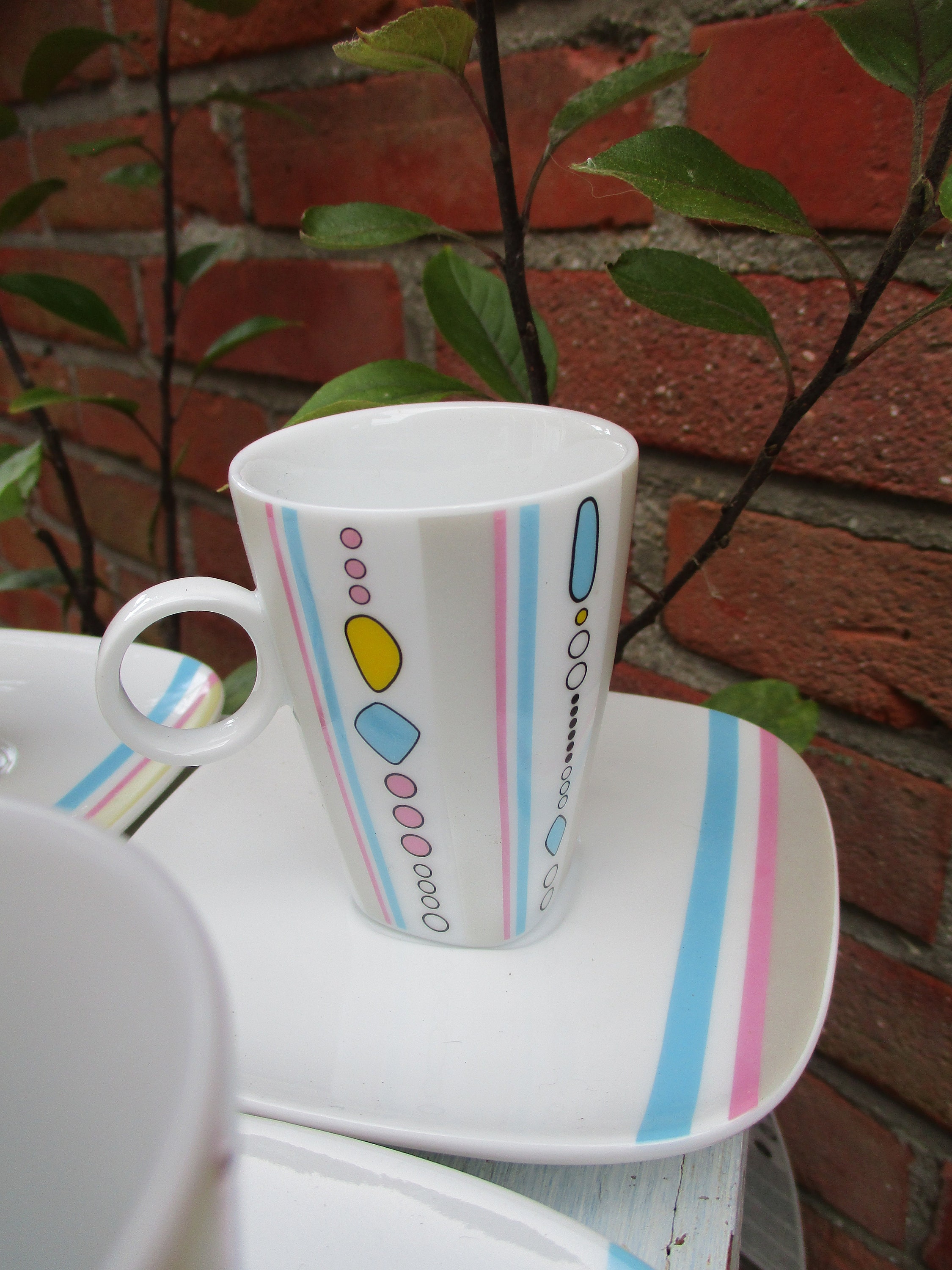 Vintage Maxwell & Williams Espresso Cups/saucers, Set of 4, Funky Retro