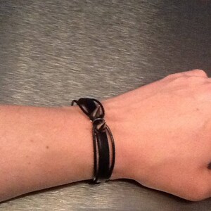 Bracelet cuir plus pics argent image 2