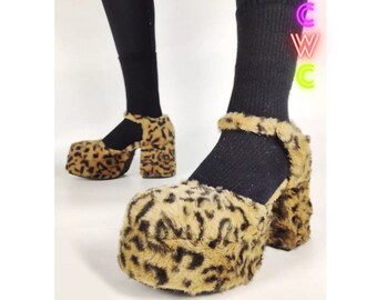 cheetah print fuzzy slides