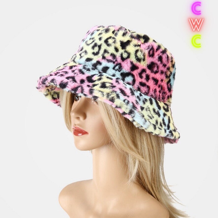 Leopard Print Faux Fur Bucket Hat 
