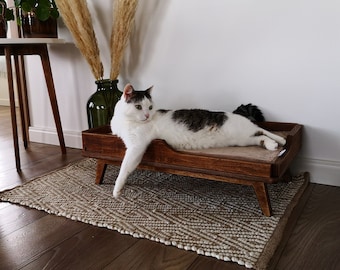 Rustic plywood pet bed "Sleep Long Dark Oak" for cats and small/medium dogs from PurrFur