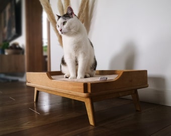 Cama rústica de madera contrachapada "Sleep Long Light Oak" para gatos y perros pequeños/medianos de PurrFur