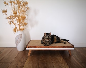 Beautiful cardboard scratcher for big cats made from plywood "Scratch Long" from PurrFur