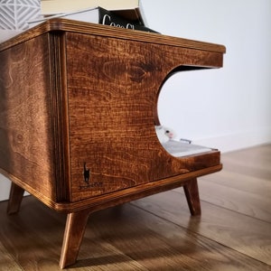 Elegante casa para gatos de madera contrachapada, acogedora cama para gatos hecha a mano Rustical Box Dark Oak de PurrFur imagen 4