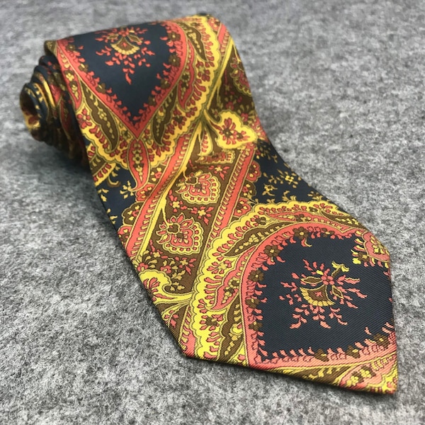 BURBERRYS TIE STUNNING twill silk awesome paisley deisgn all over printed pattern vintage style necktie on multi color made in england