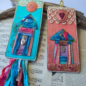 Talisman - orakel om op te hangen, huisje, textielkunst - godin en hand van Fatima