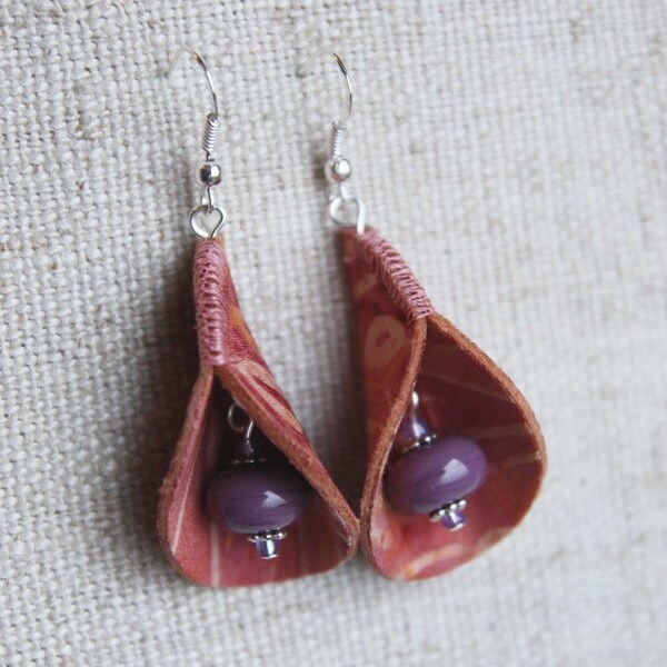 Boucles d'oreilles clochettes saumon et mauve