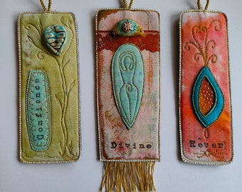 Talisman, words and symbols, oracle to hang, object of intention, textile art, painting and embroidery-Trust/Divine/Dreaming