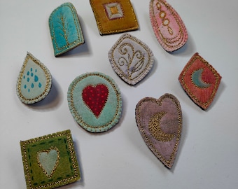 Poetic embroidered brooch, textile jewelry, embroidered brooch in painted fabric and gold thread, moon/heart/flower symbols #8