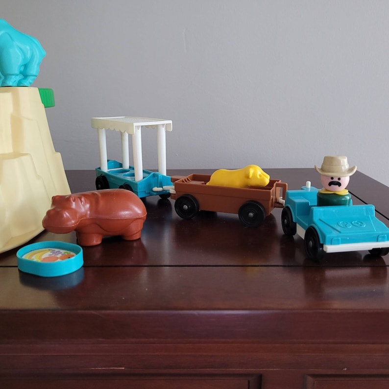 Fisher Price Zoo With Box 1984 Etsy