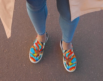 Women’s slip-on canvas shoes