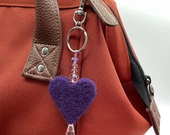 Needle Felted Heart Bag Charm – Handmade Wool Accessory with Beads – Original Gift – Boho Bag Decoration