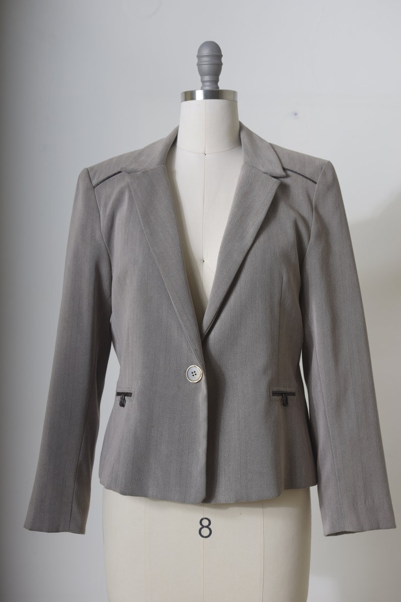 Vintage 80's Womens Blazer, Shoulder Pads Evening Elegant Gray Size M Blazer For Ladies, Long Sleeve Button Formal Office Work Winter Coat image 4