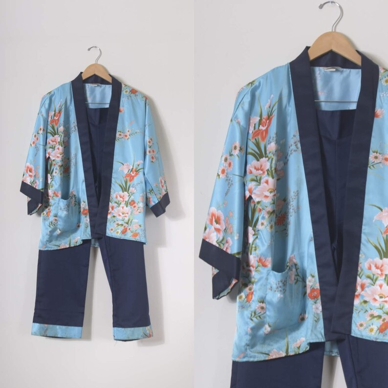 Japanese Kimono, Original Kimono suit, Womens suit, Kimono suit, Made in Japan, Robe pants suit, Floral, Special wear, Comfy elegant image 2