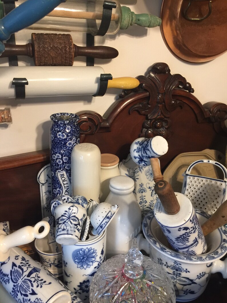 Antique German Meissen Blue Onion Porcelain Kitchen