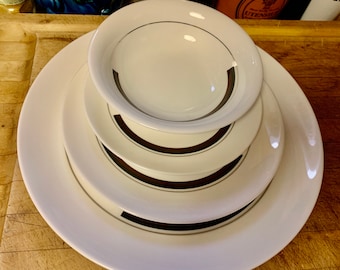 Wedgwood PRELUDE by Susie Cooper, Bone China Dinnerware Tableware Serveware, Brown & Grey Half Bands with Platinum Ring, Circa 1974 to 1978